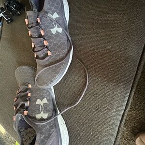 Women’s Under Armour cool switched charged shoes size 10